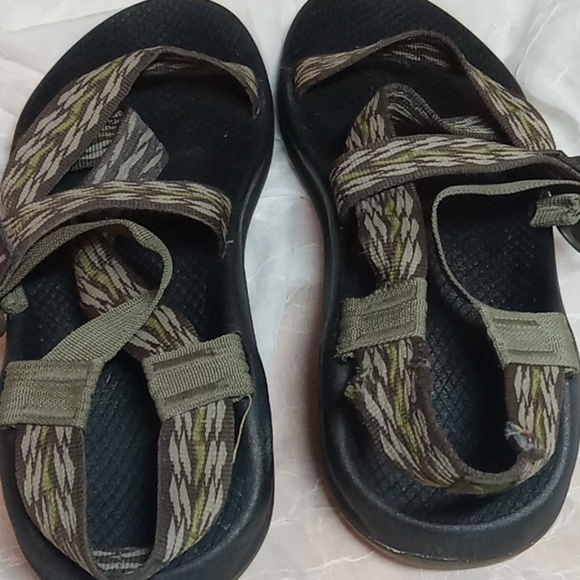 Chaco men\'s size 11 sandal main image 8